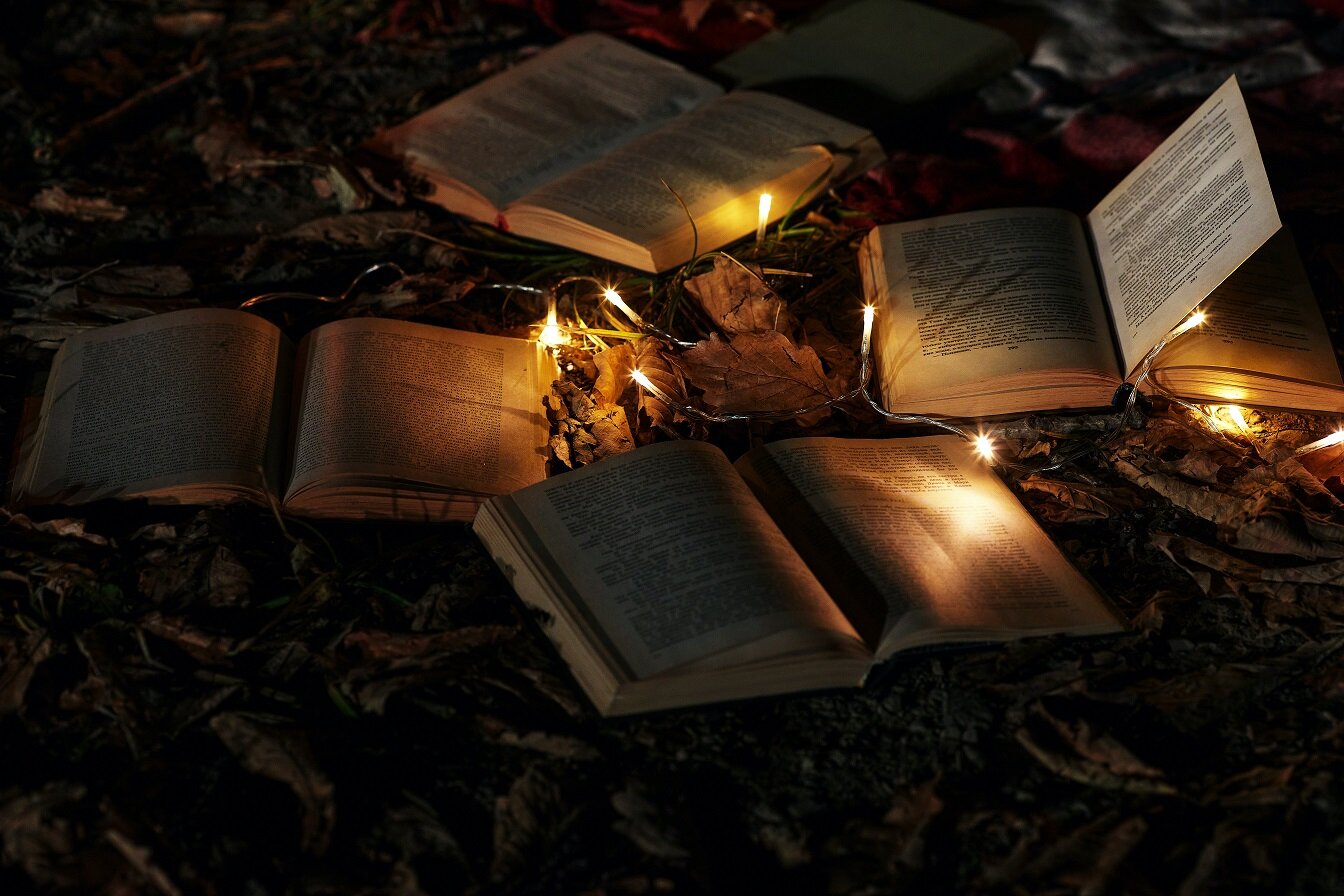 3 Best Linda Howe Akashic Records Books