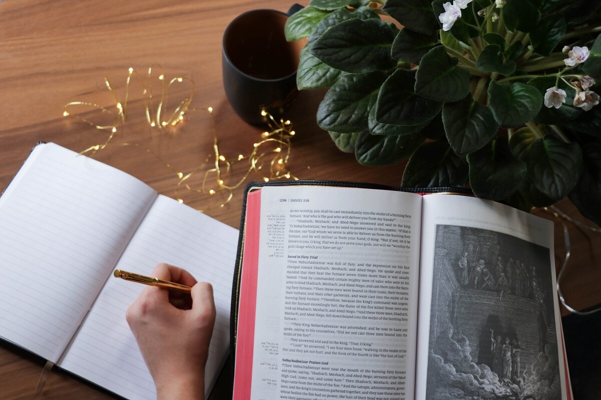 5 Best Books For Understanding And Balancing Your Chakras