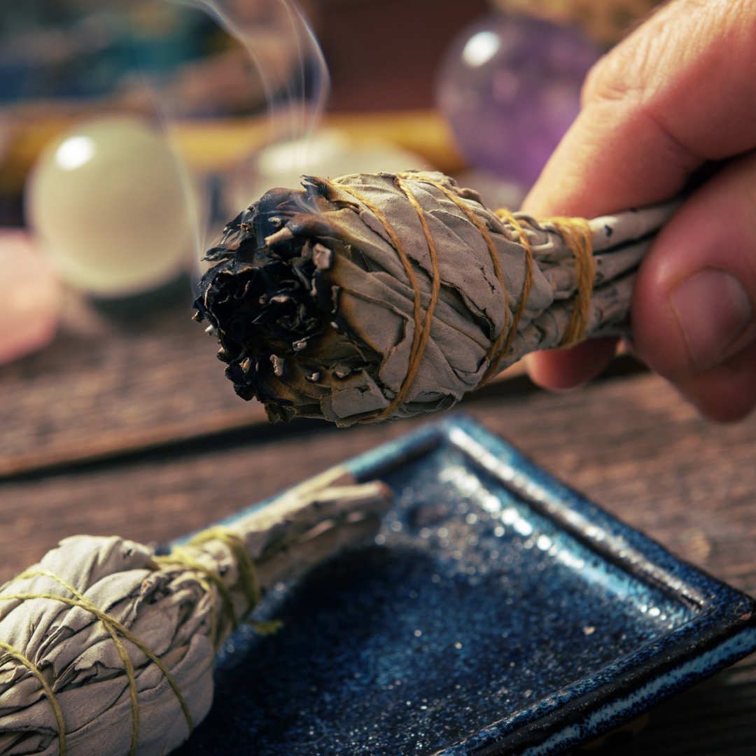 How to use your Ultimate Sage Cleansing Kit?