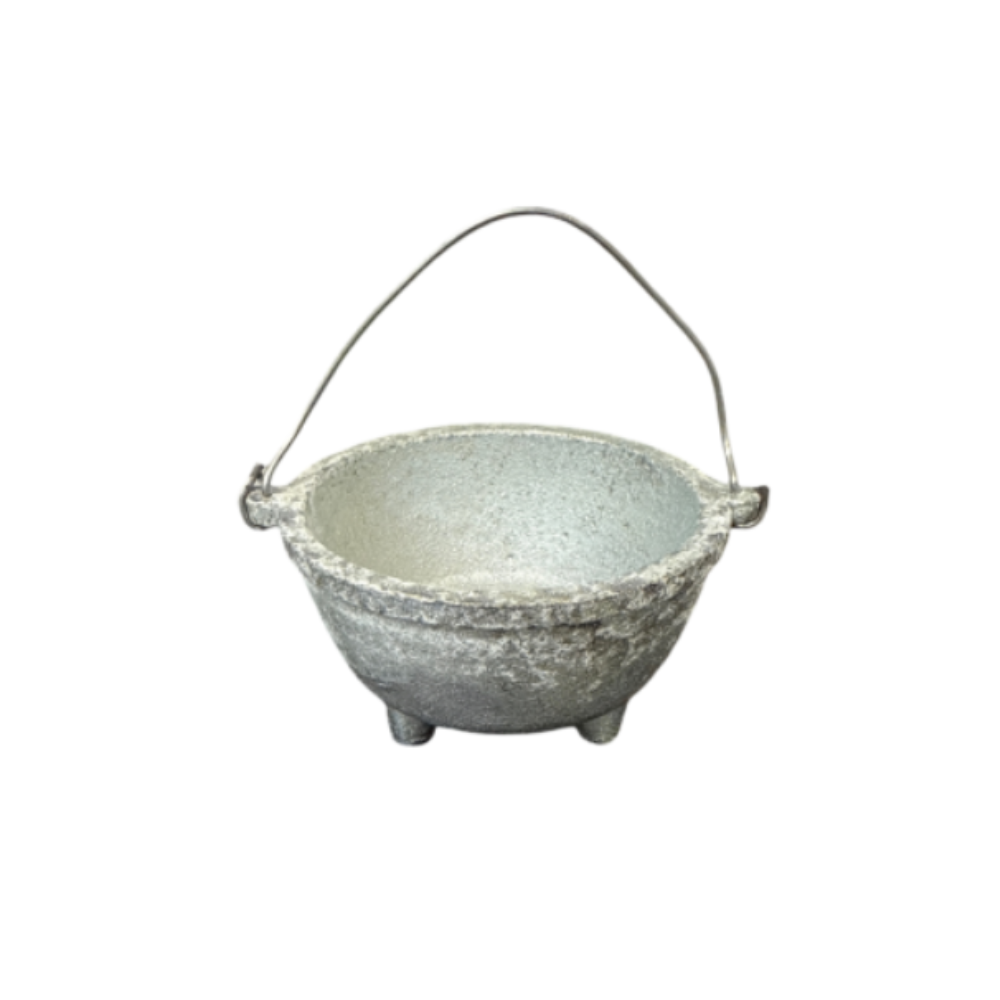 Silver-finished mini cast iron cauldron with handle—used for burning incense, offerings, and elemental ritual work.