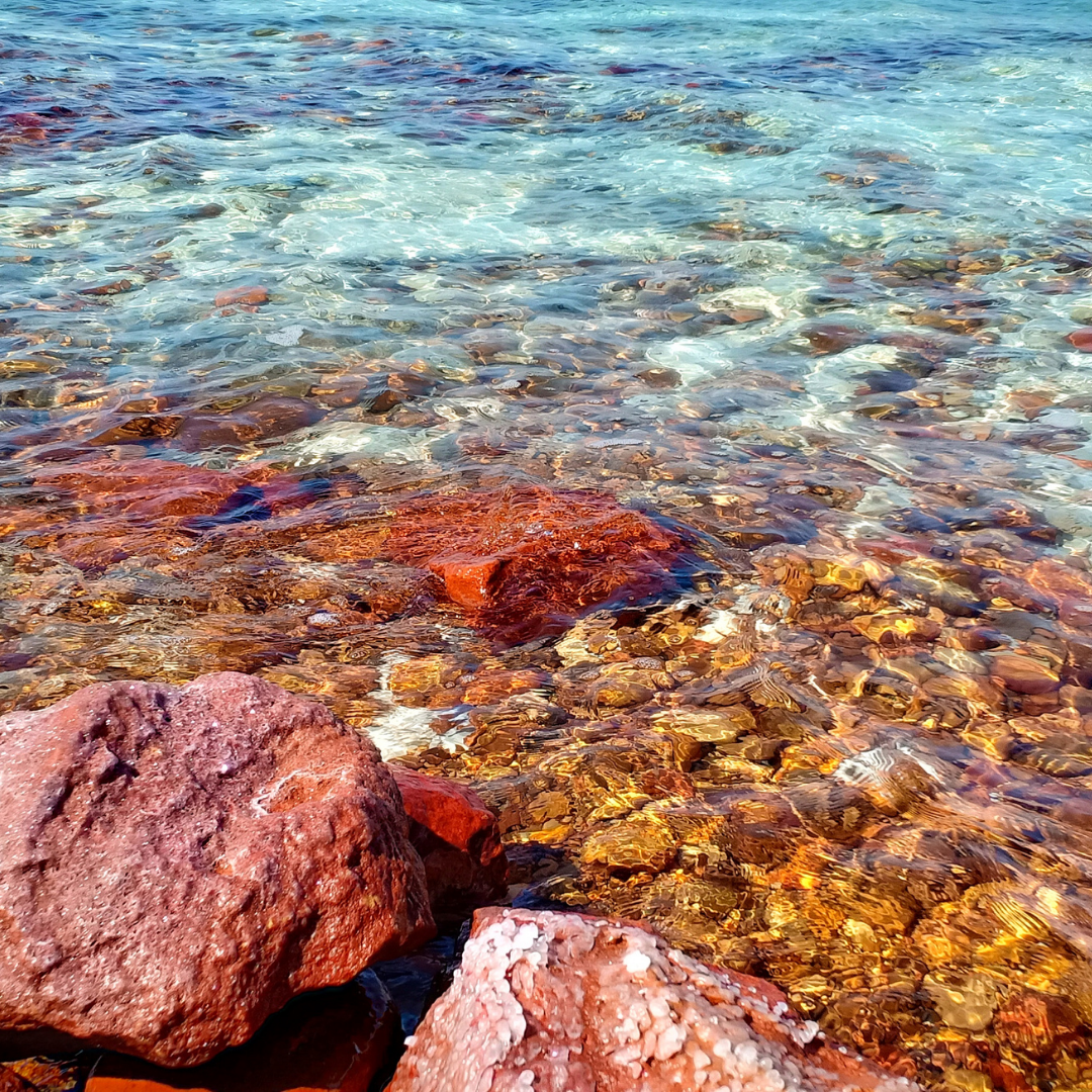 Water & Crystals - Cleanse yourself from negative energy!