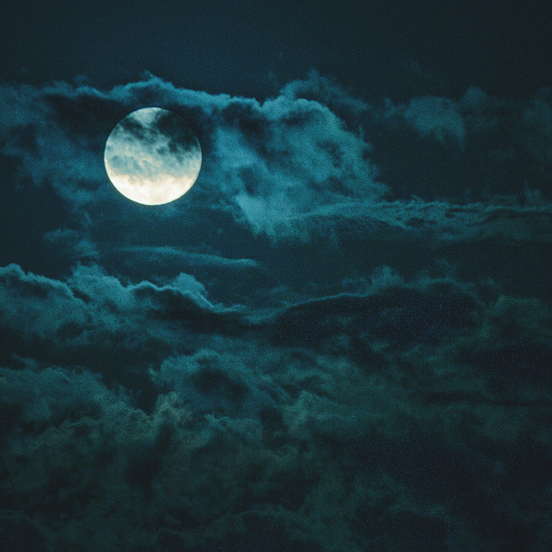 Astro Alert: Full Moon in Taurus