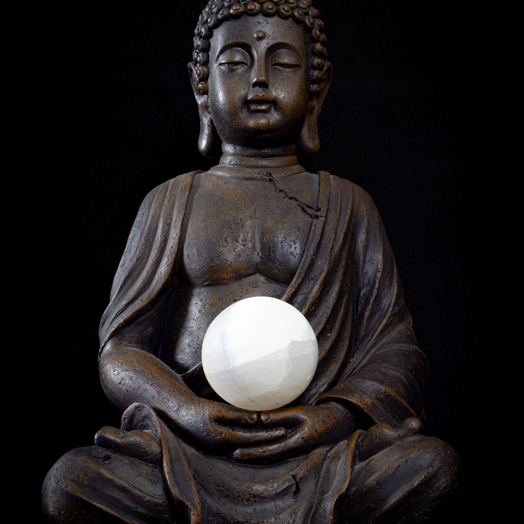 A New Moon Meditation You Can't Miss - Moonstone Meditation