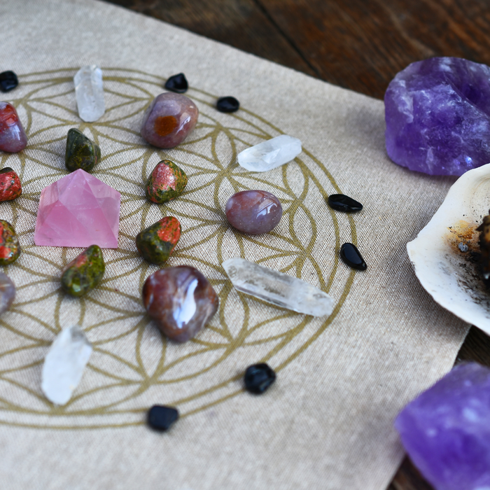 Crystal Grids and Mats